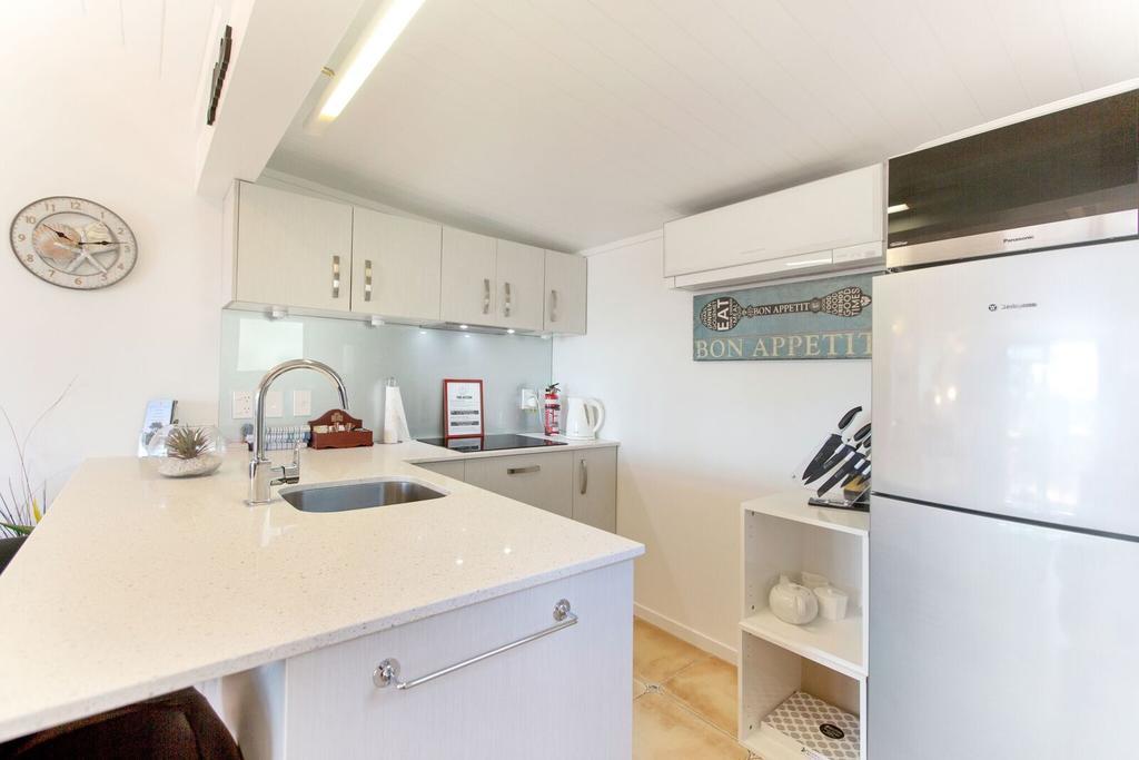 Villa Topaz At Palm Beach By Waiheke Unlimited Екстериор снимка